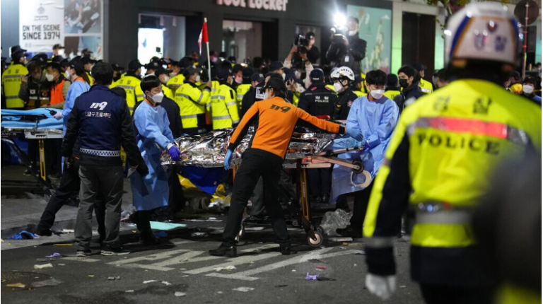 Hàn Quốc: Hơn 150 người chết trong hội Halloween, tổng thống thông báo quốc tang một tuần lễ